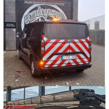 Directionele pijl 8 LED met dag nacht stand gemonteerd op uw voertuig Directionele pijl 8 LED met dag nacht stand gemonteerd op uw voertuig